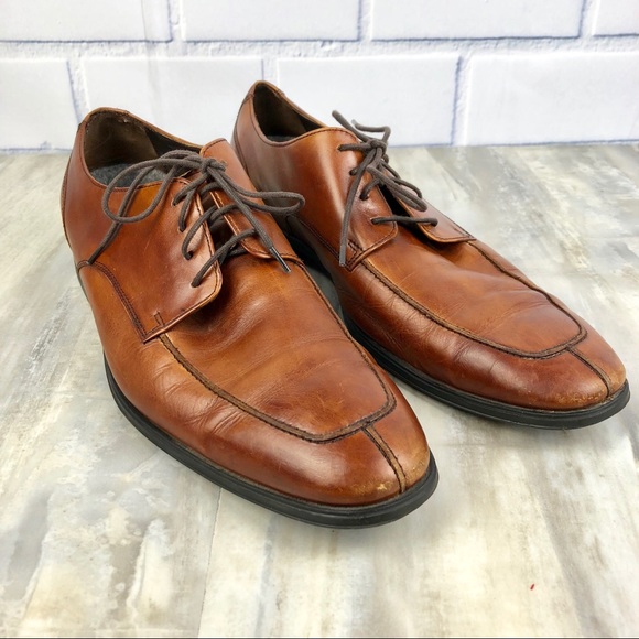 cole haan split toe oxford